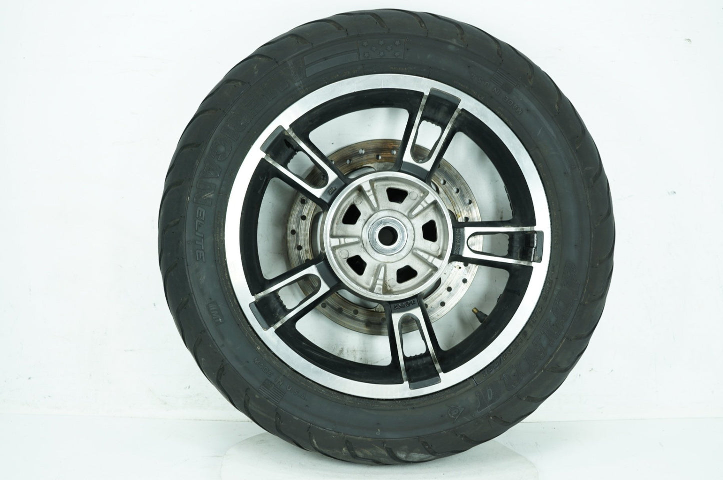 2016 - 2025 Harley-Davidson Touring Street Glide Rear Wheel Rim Tire 40900033