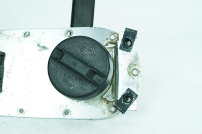 1984 - 1998 Harley-Davidson Touring Road Glide Fuel Petrol Gas Pump Top Plate Cover 75069-95