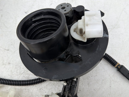 2014 Harley Street Glide Touring FLHXS OEM Fuel Pump Gas Gasoline Petrol Sending