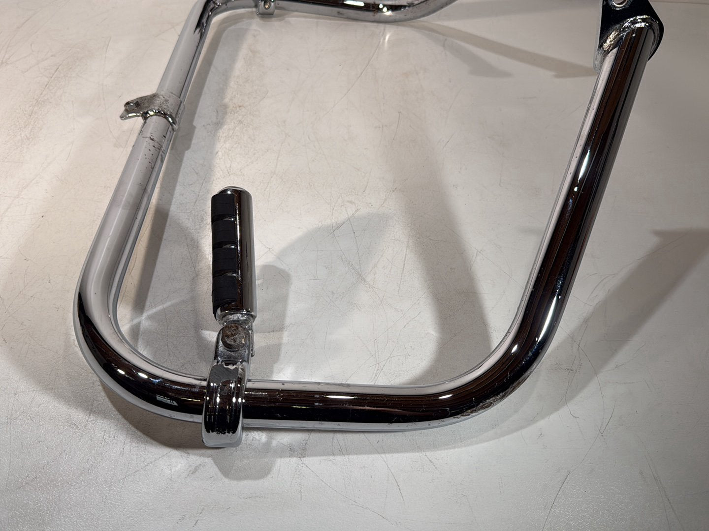 2007 - 2012 Harley-Davidson Touring Street Glide Front Engine Crash Highway Bar Guard w/ Foot Pegs