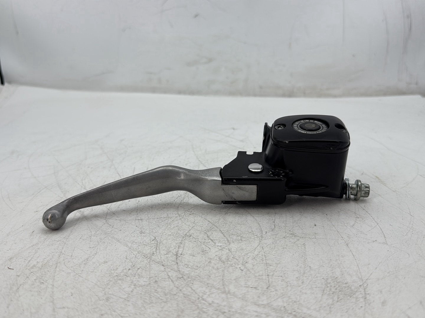 2001 Harley Sportster 883 Hugger XLH883 OEM Front Right Brake Lever Master Cylinder