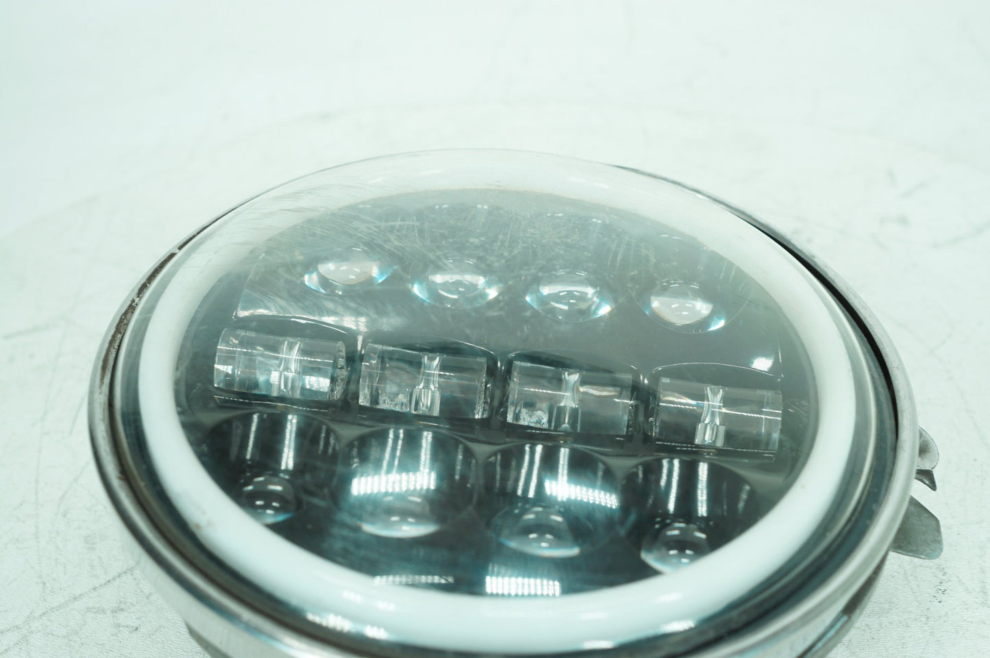 1999 - 2006 Harley-Davidson Touring Road King Police Headlight Headlamp Head Lamp Light LED 67702-81A