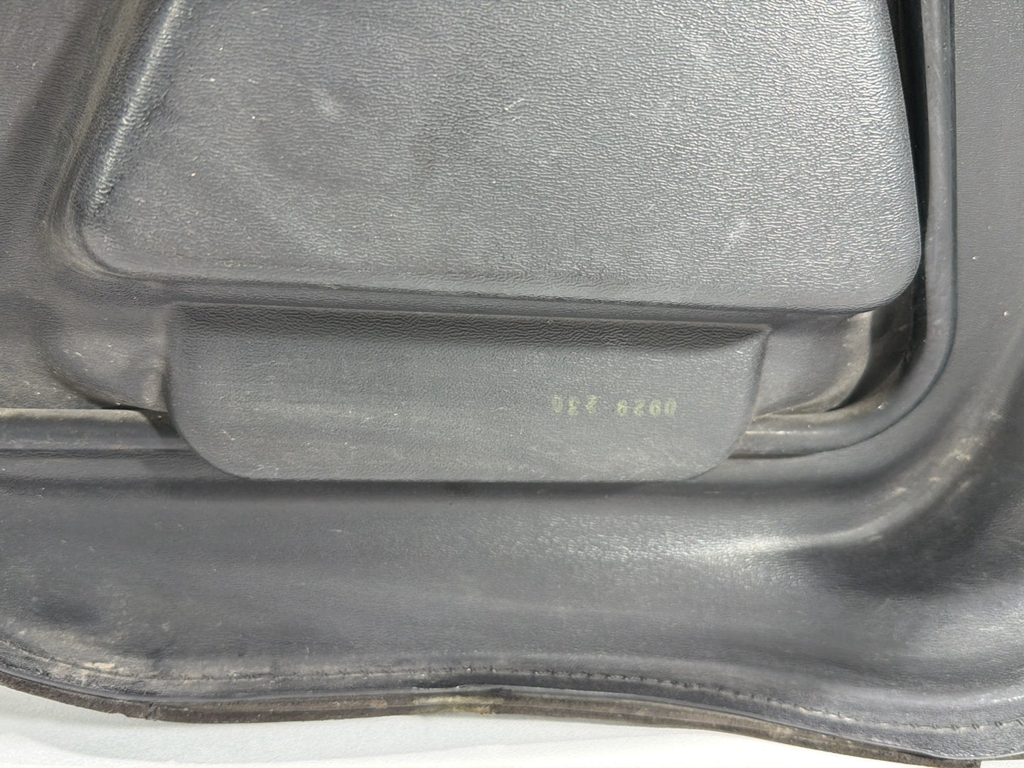 2011 Harley Heritage Softail Classic OEM Rear Right 1 Saddlebag Luggage Leather