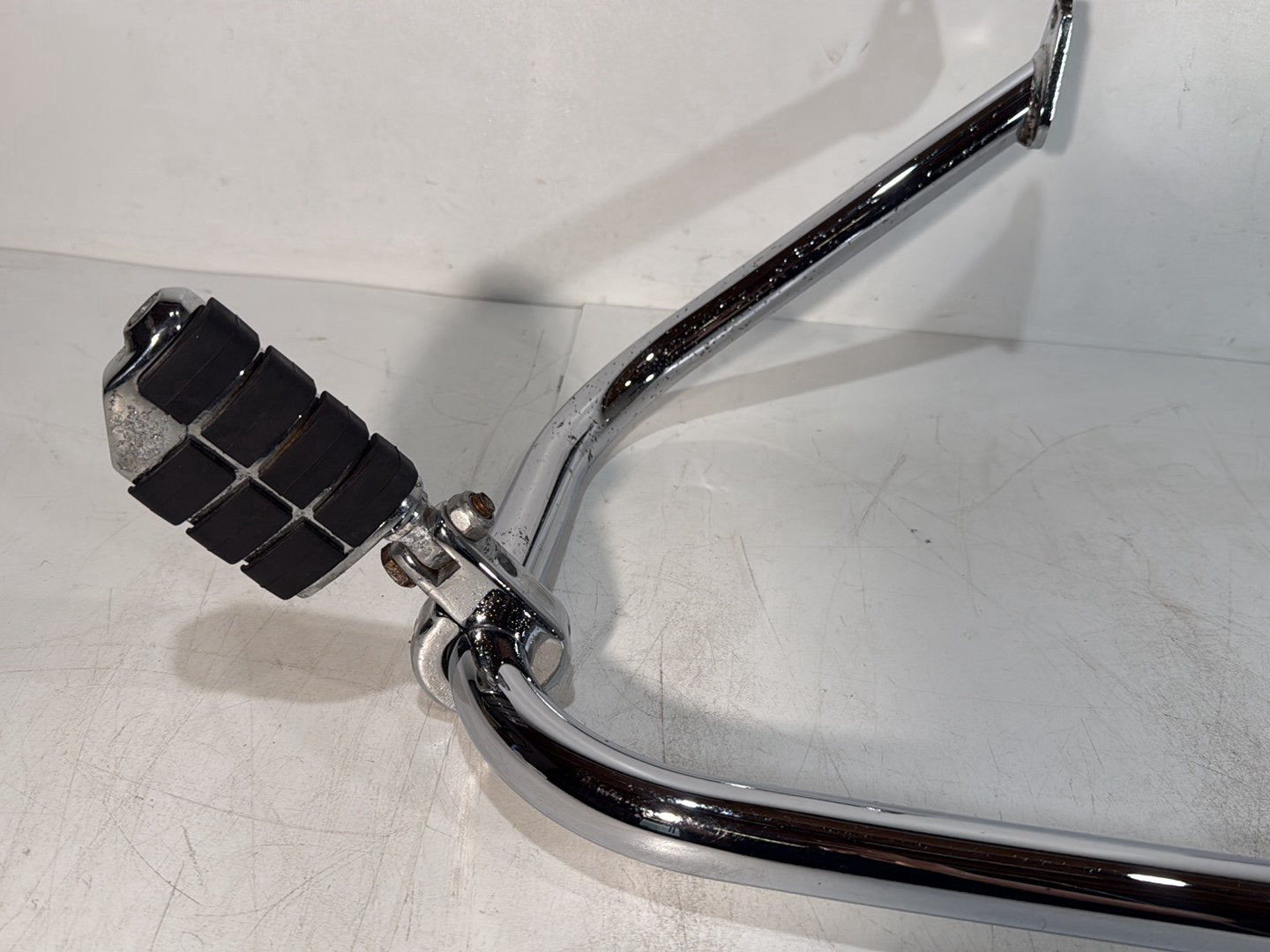 2007 - 2012 Harley-Davidson Touring Street Glide Front Engine Crash Highway Bar Guard w/ Foot Pegs
