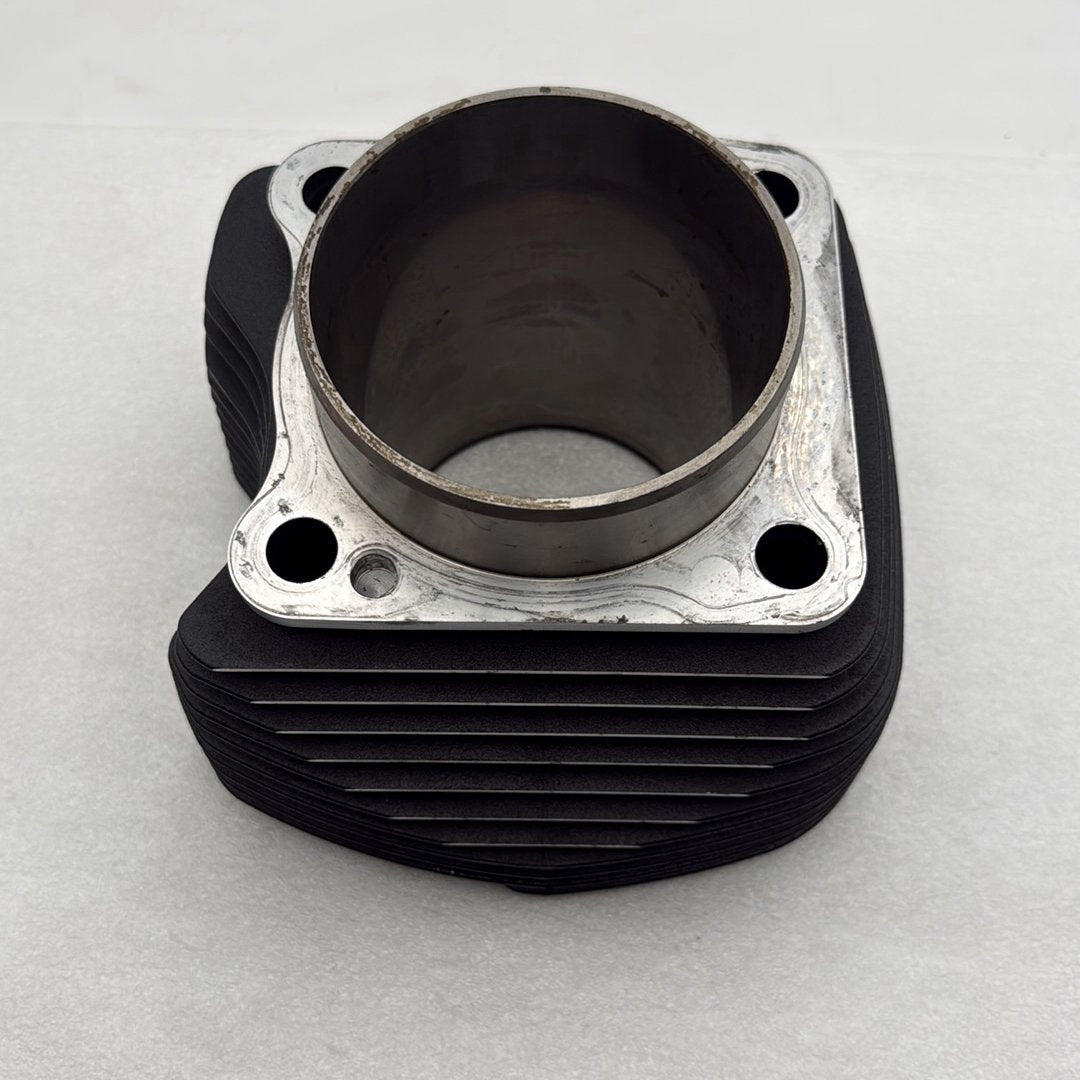 22434 2019 Harley-Davidson Softail Fat Bob 114 Twin Cam Engine Jug 1 Cylinder Barrel 16800136