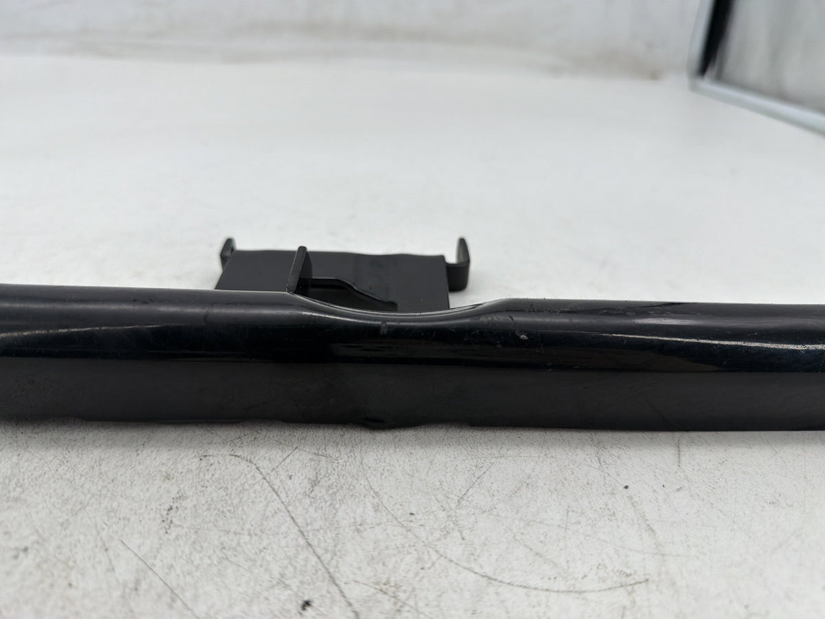 2003 Harley Softail Deuce FXSTDI OEM Seat Bracket Mount Support Mounting
