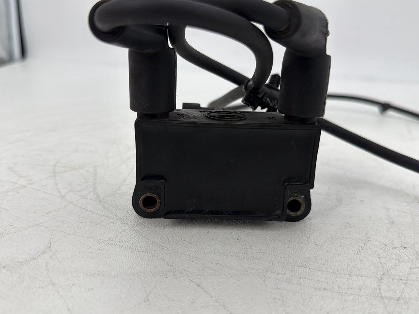 2015 Harley Touring FLHXS Street Glide OEM Ignition Coil Spark Plugs Cable