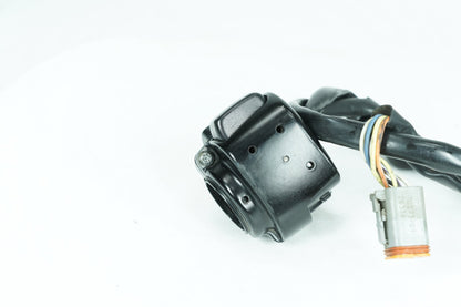 1999 - 2006 Harley-Davidson Softail Fat Boy Left Turn Signal Headlight Switches Controls 71682-06A