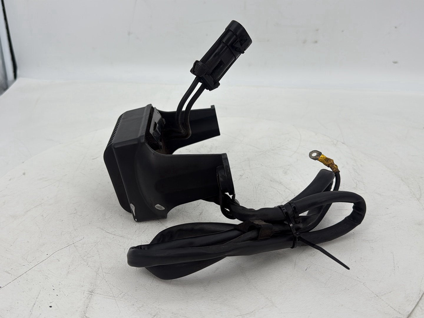 1999 - 2006 Harley-Davidson Touring Electra Glide Voltage Regulator Rectifier  74505-02