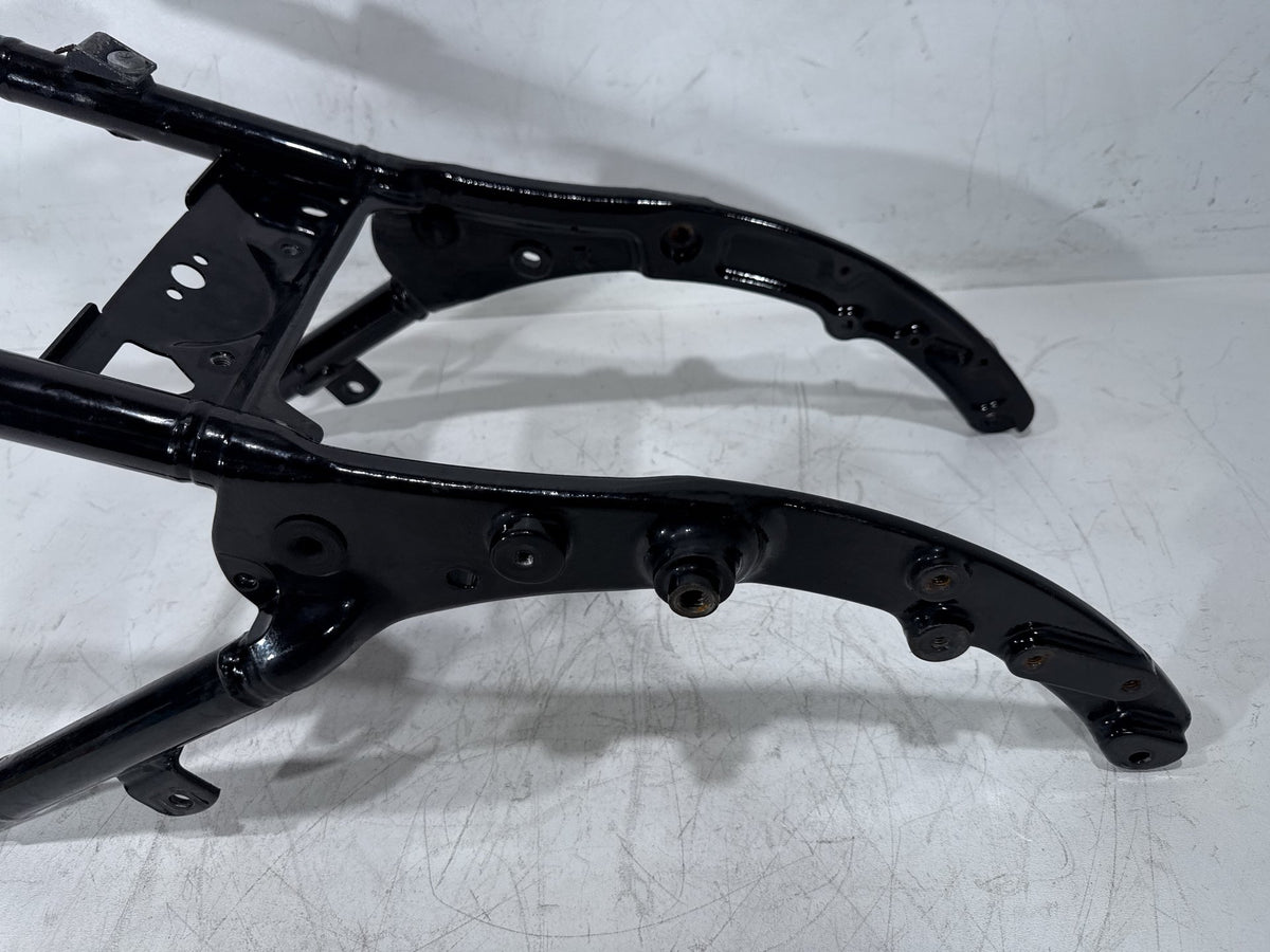 2011 Harley Street Glide Touring OEM Rear Back Sub Frame Rail Bar 48079-09BHP