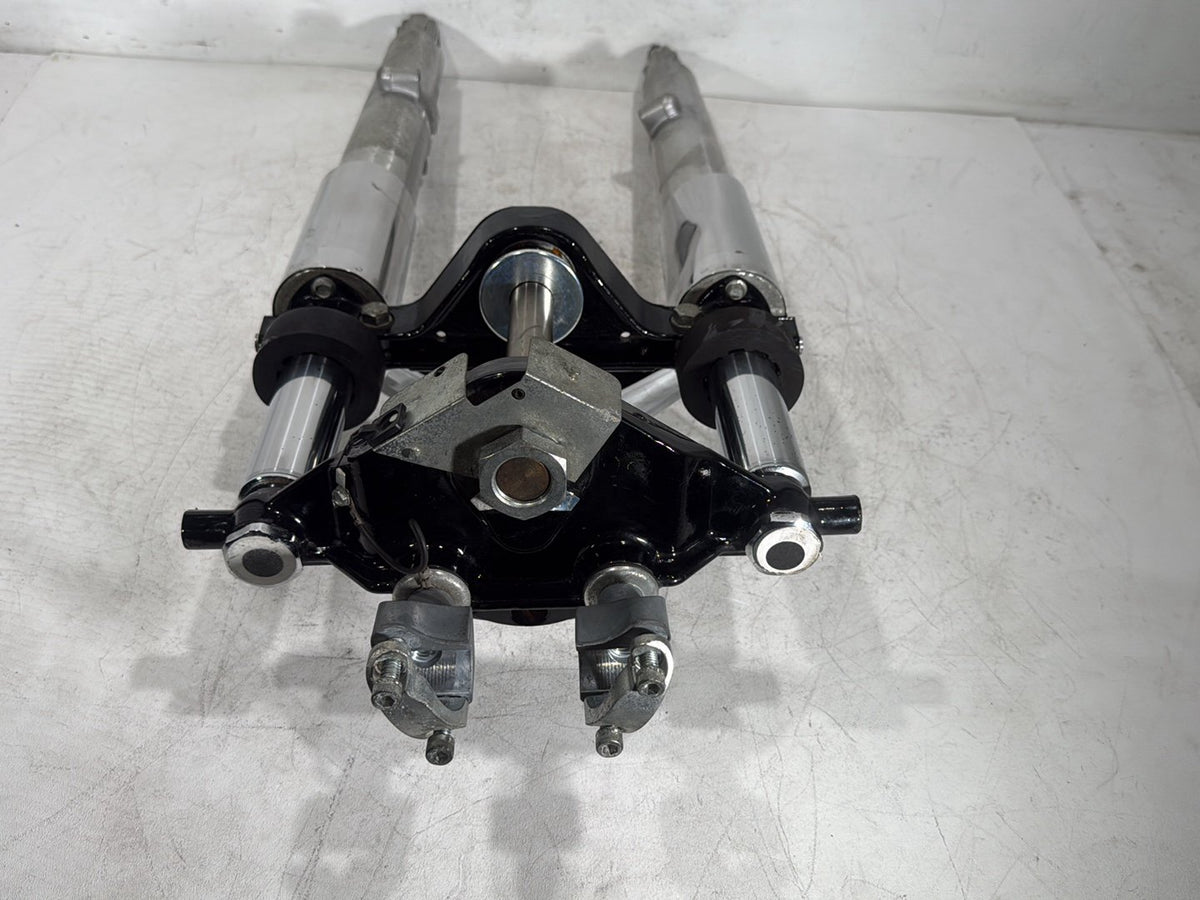 2007 Harley Electra Glide Touring OEM Front Triple Tree LH RH Fork Legs Sliders