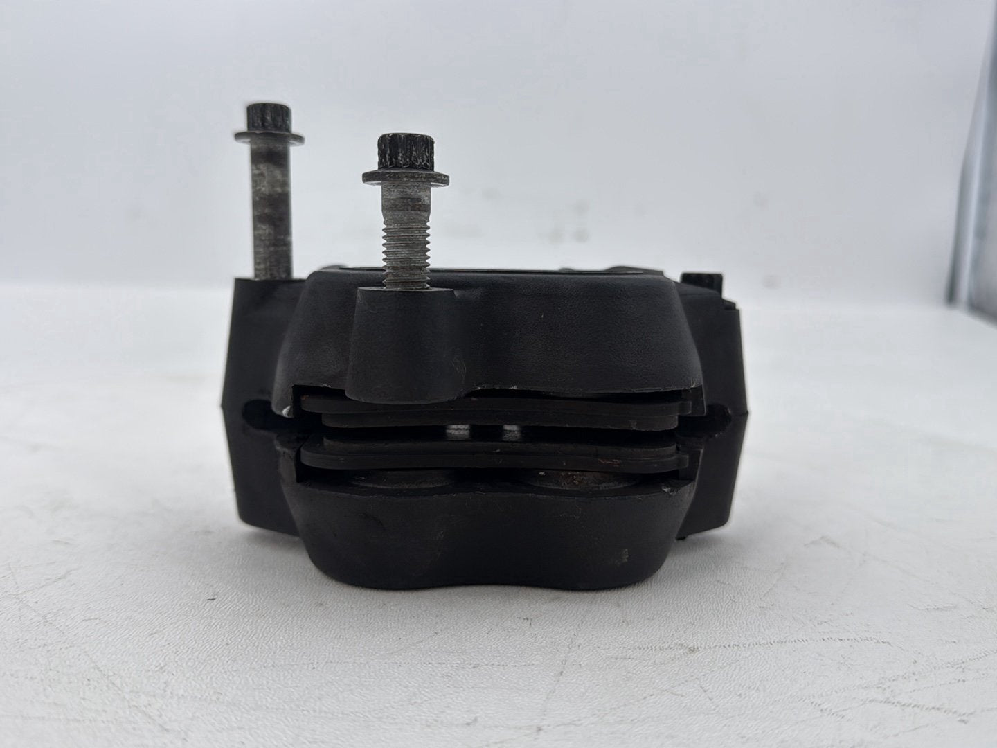 2007 - 2012 Harley-Davidson Dyna Super Glide Front Left 1 Brake Caliper 44046-08