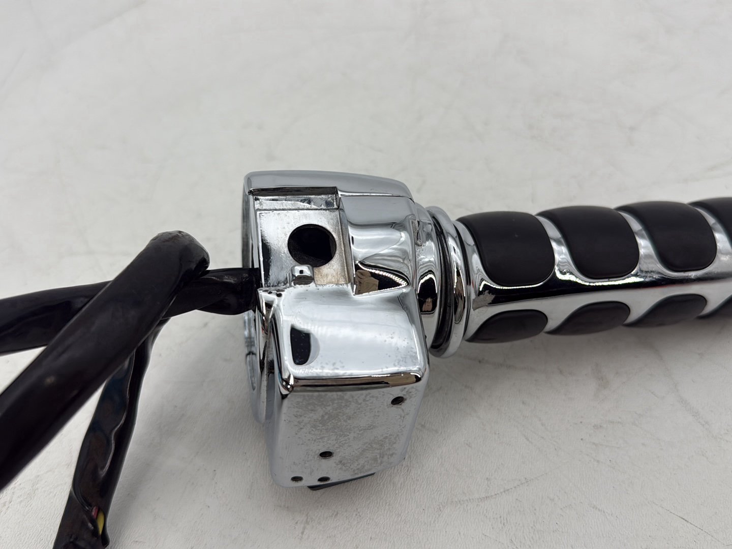 1999 - 2006 Harley-Davidson Touring Electra Glide Left Turn Signal Headlight Switches Controls 71685-06A