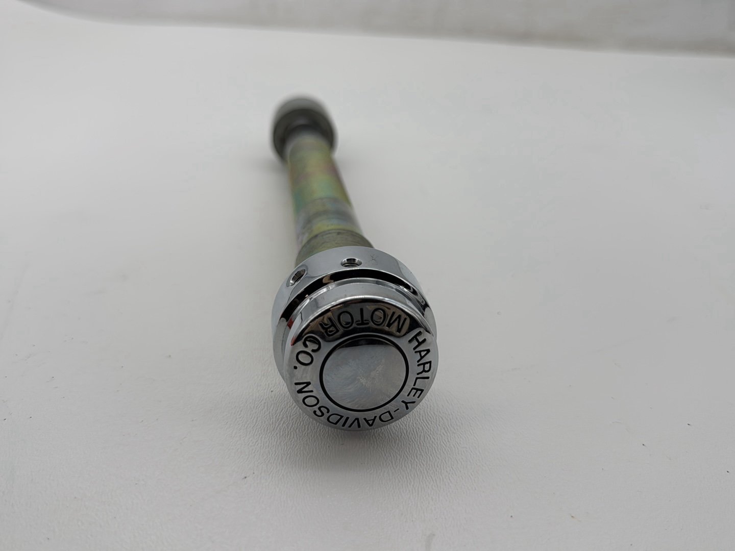 2008 Harley Softail Deluxe FLSTN OEM Front Wheel Axle Bolt Shaft