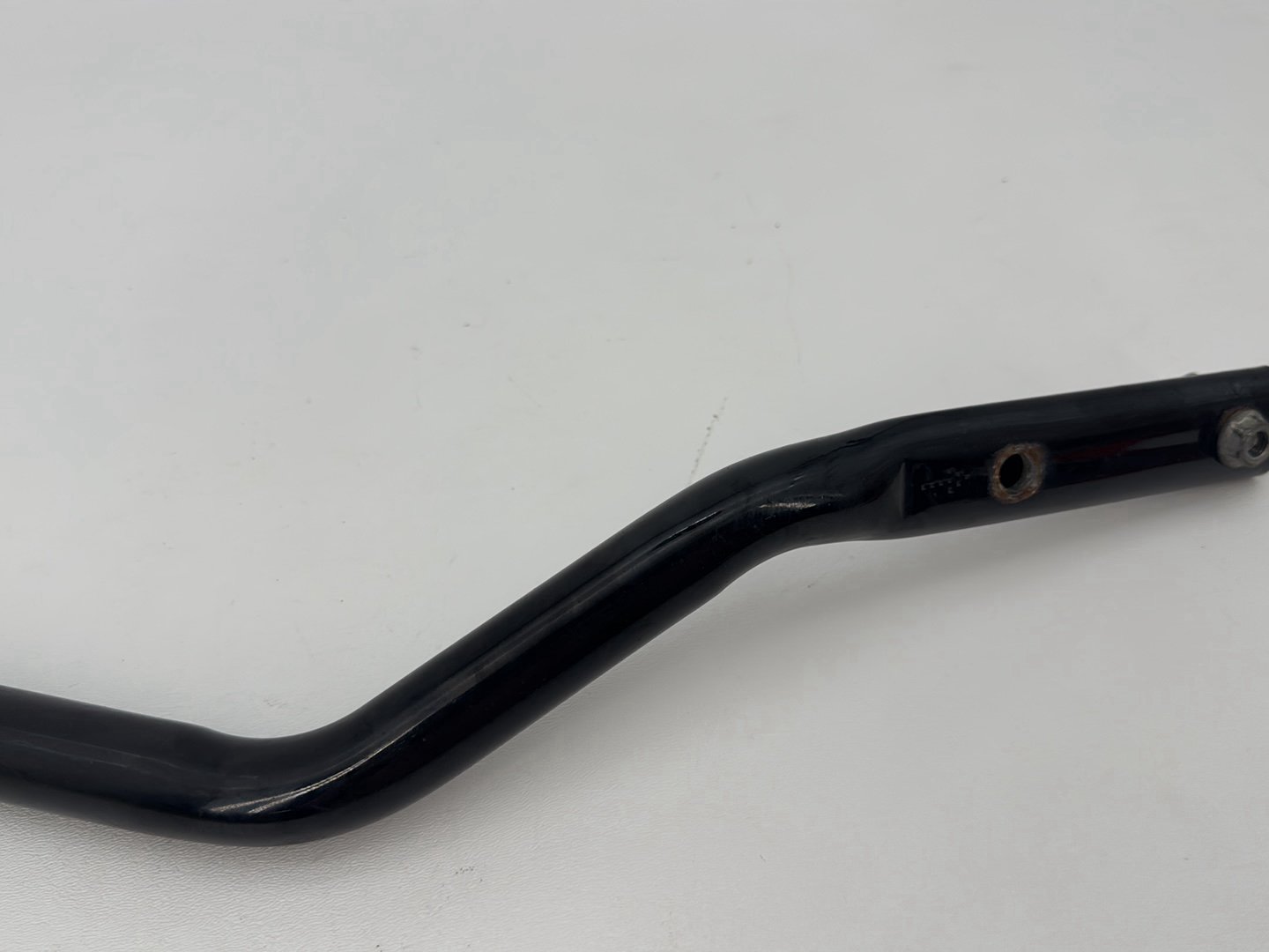 1999 - 2006 Harley-Davidson Dyna Wide Glide Exhaust Hanger Bracket Mount Support  	65674-95