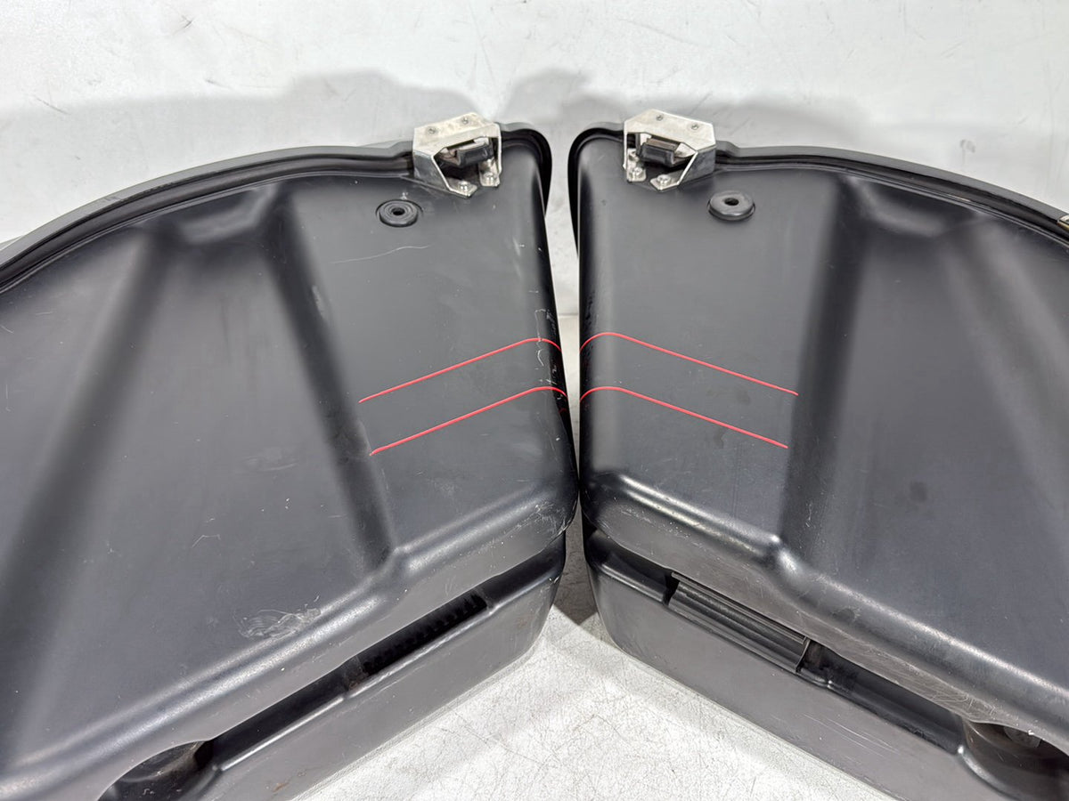 2011 Harley Road Glide Touring FLTRX OEM Left Right Saddlebags Luggage NOKey