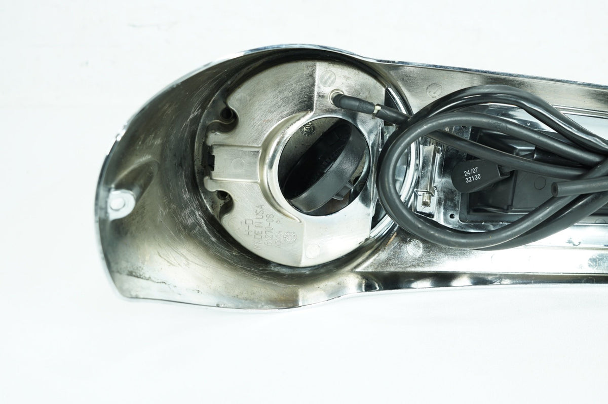2008 Harley Touring FLHTCUI Electra Ultra OEM Fuel Gas Tank Dash Console NOKey
