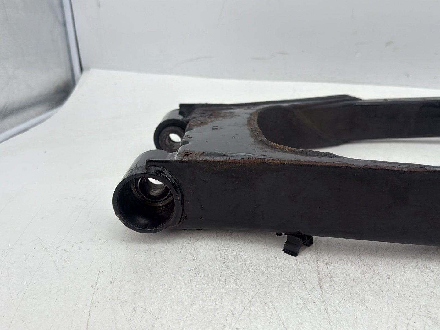 2007 Harley Touring FLHTCU Electra Glide Ultra OEM Rear Fork Swingarm Swing Arm