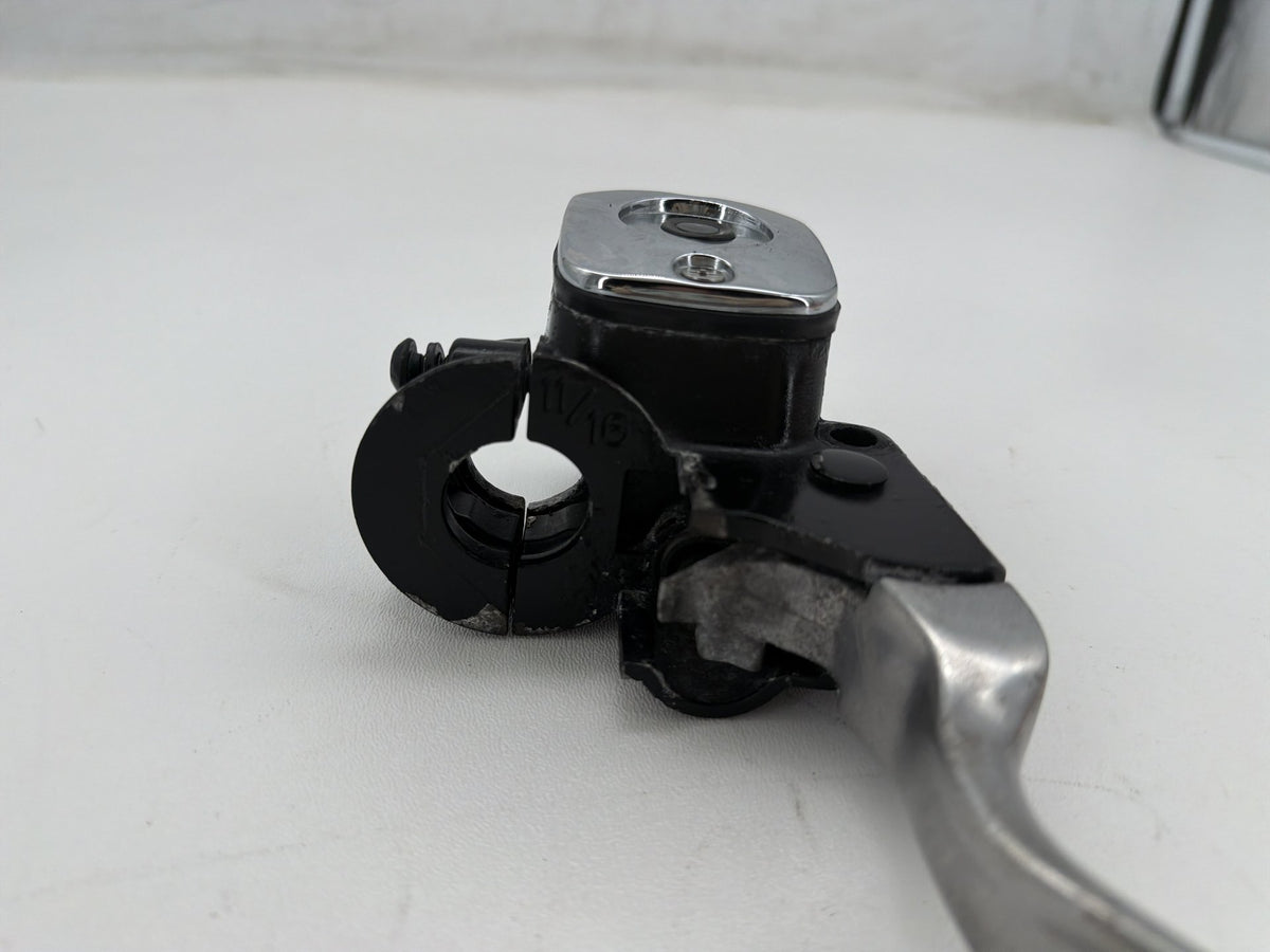 2006 Harley Electra Glide Touring Classic OEM Front Right Brake Lever Master Cylinder