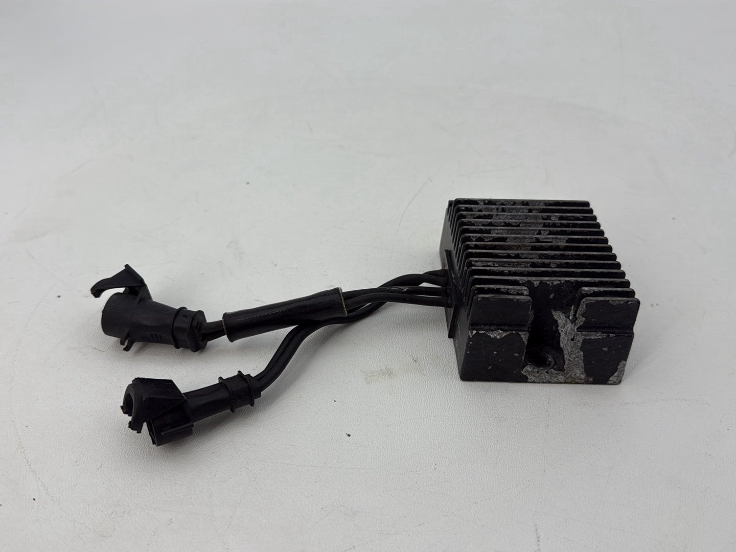 2004 - 2013 Harley-Davidson Sportster 883 Custom Voltage Regulator Rectifier  74546-07