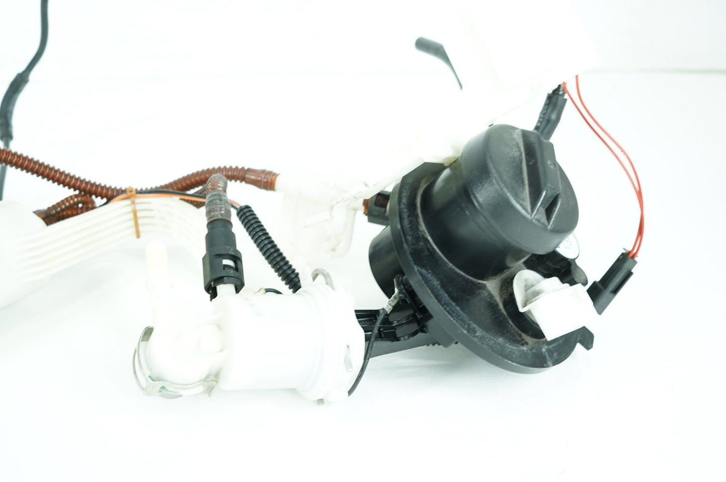 2007 - 2016 Harley-Davidson Touring CVO Electra Screamin Eagle Fuel Pump Gas Gasoline Petrol Sending 62908-08