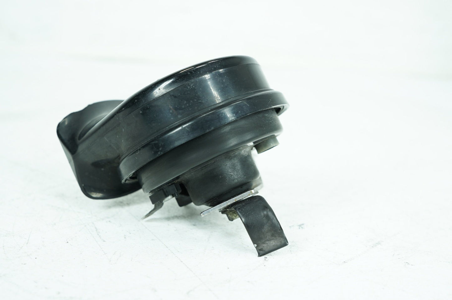 2007 - 2011 Harley-Davidson Touring Road Glide Signal Horn Klaxon Beep 69060-90E