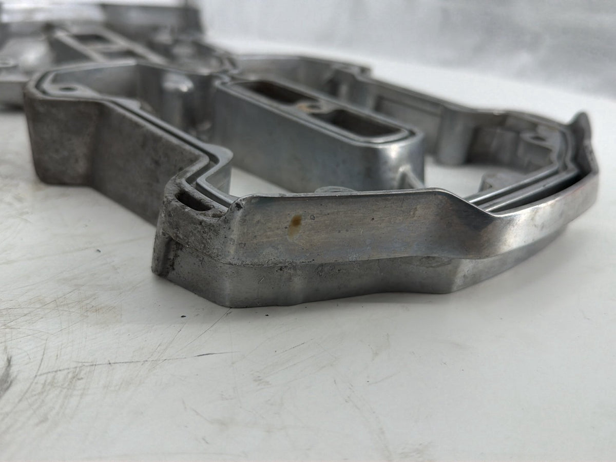 2019 Harley Touring FLHT Electra Glide OEM Twin Cam Top Rocker Cover 17571-99