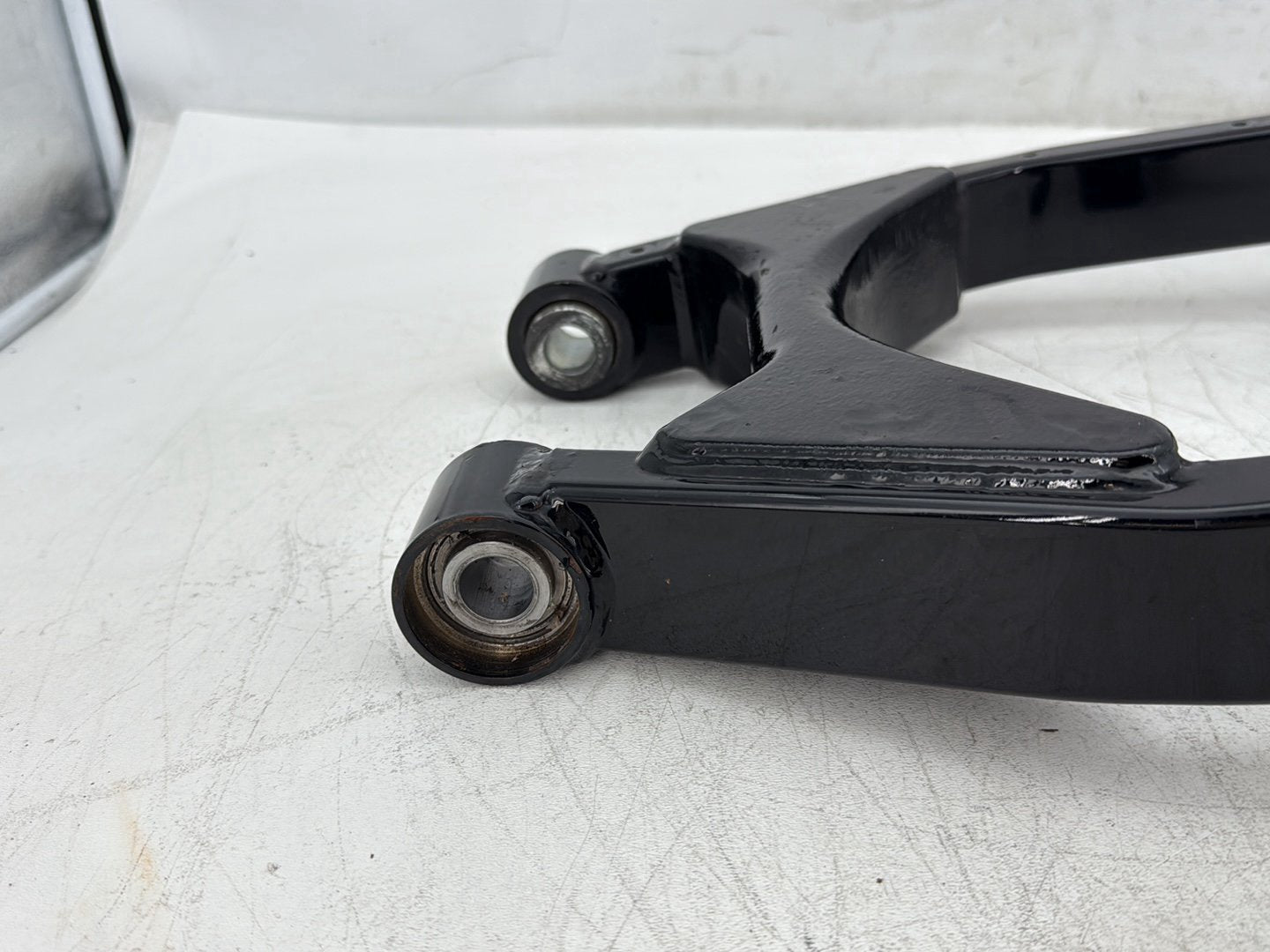 2010 Harley Dyna Fat Bob FXDF OEM Rear Fork Swingarm Swing Arm