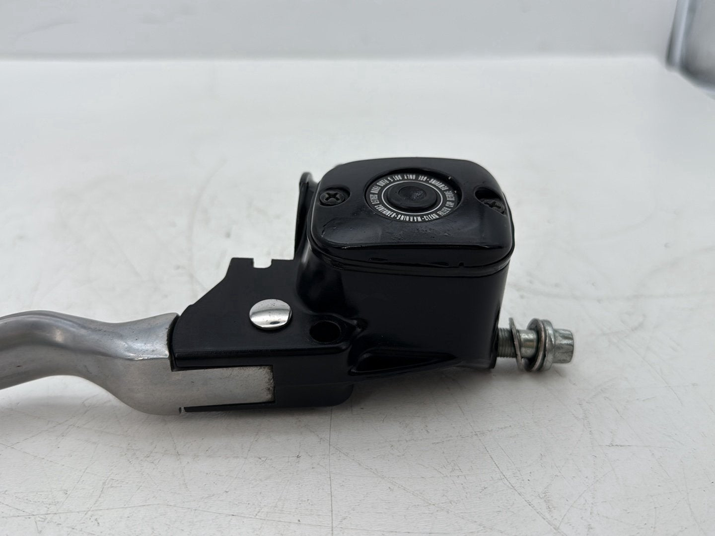 2002 Harley Dyna FXD Super Glide OEM Front Right Brake Lever Master Cylinder