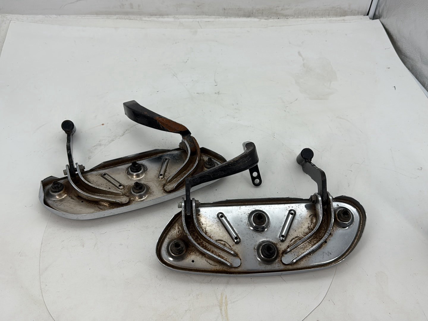 2007 Harley Street Glide Touring FLHX OEM Left Right Driver Floorboard Foot Rest