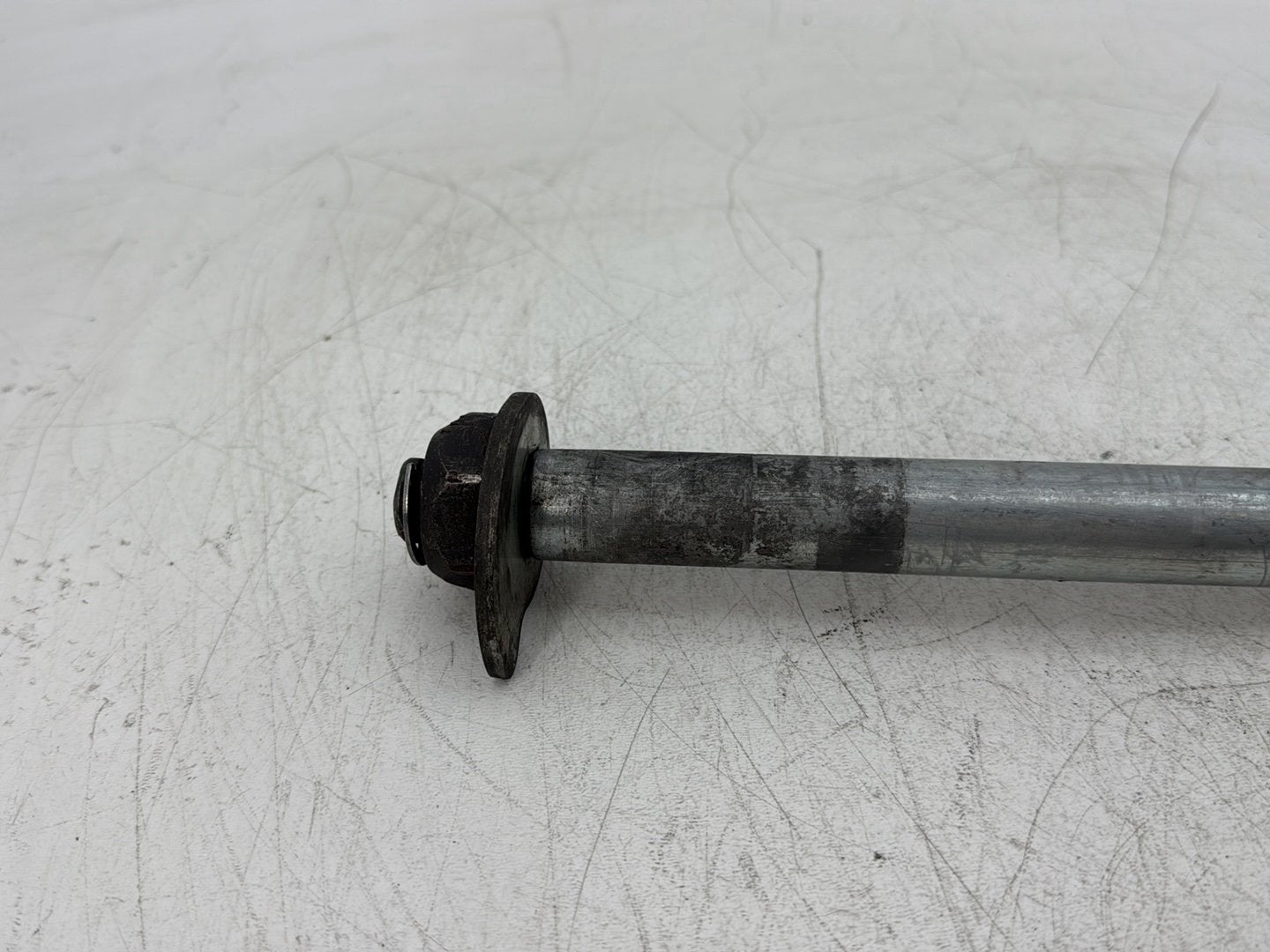 2006 Harley Electra Glide Touring Classic FLHTCI OEM Rear Wheel Axle Bolt Shaft