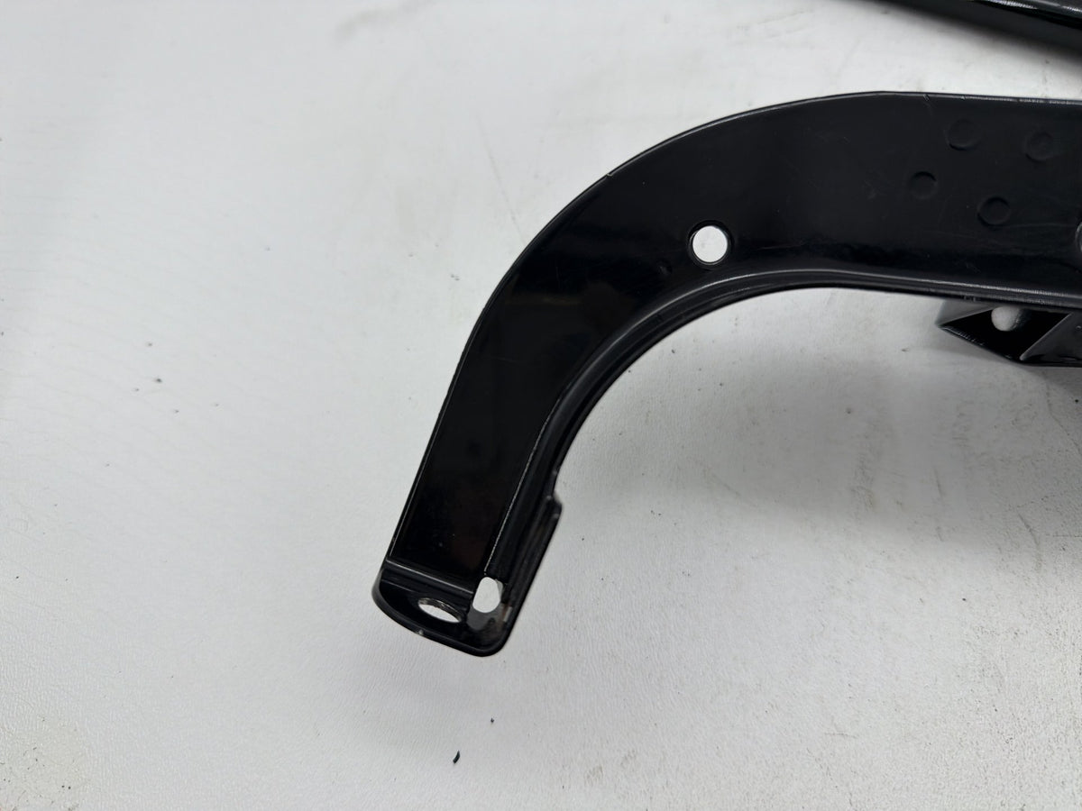 2003 Harley Electra Glide Touring Ultra OEM Right Left Fairing Support Brackets