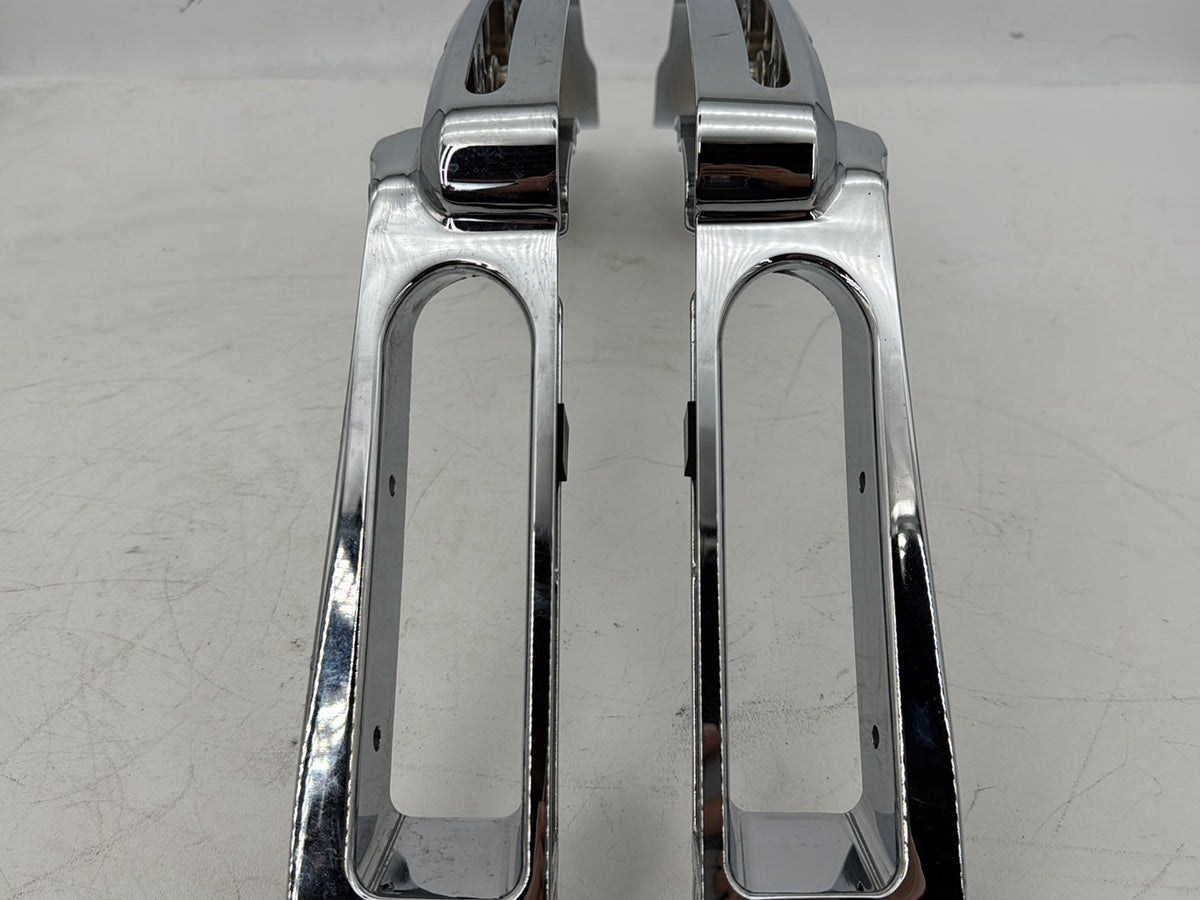 2008 - 2016 Harley-Davidson Touring Electra Glide Ultra Left Right Saddlebag Fender Struts Brackets 90200503