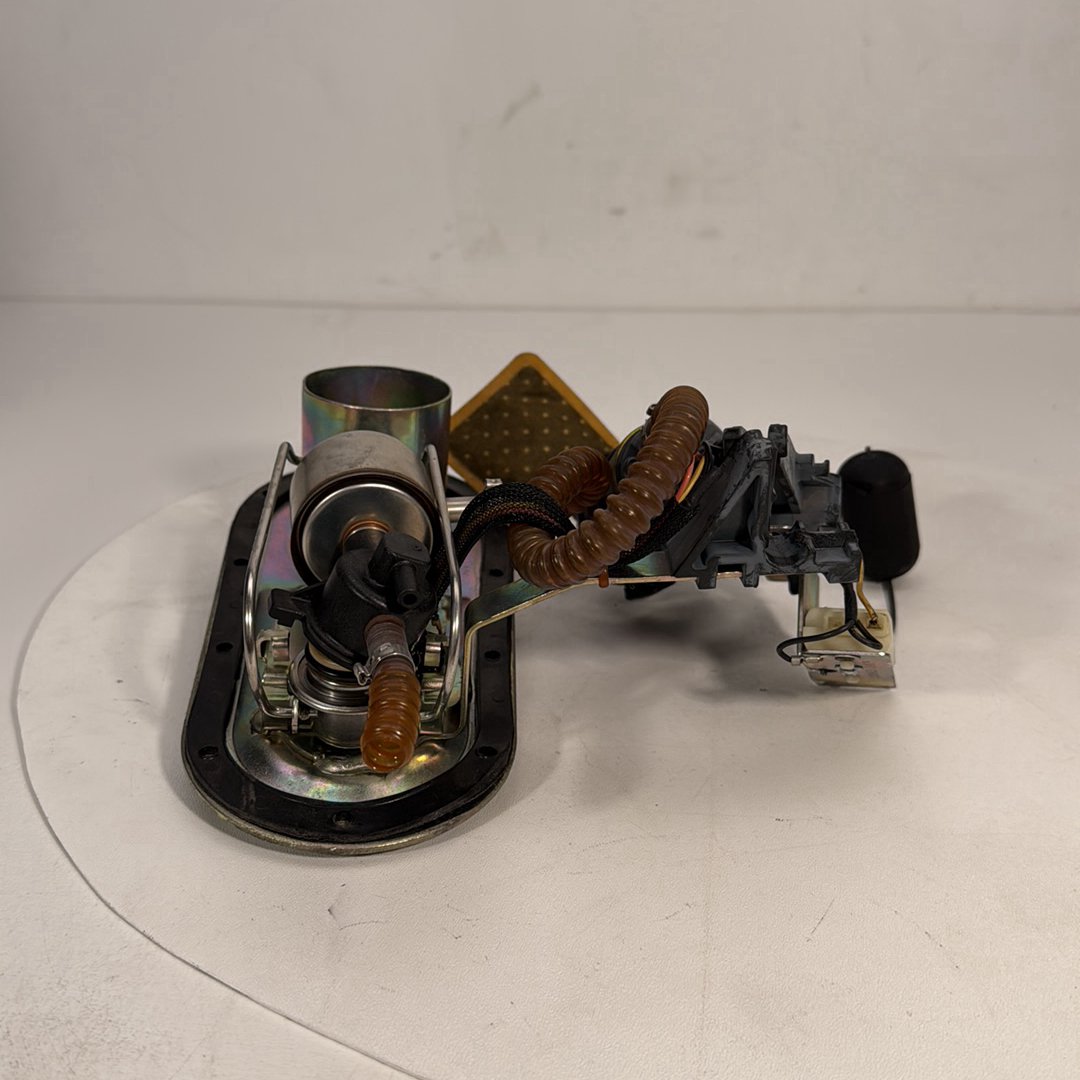 1999 - 2006 Harley-Davidson Touring Electra Glide Ultra Gas Gasoline Fuel Petrol Pump Sending 62897-01B