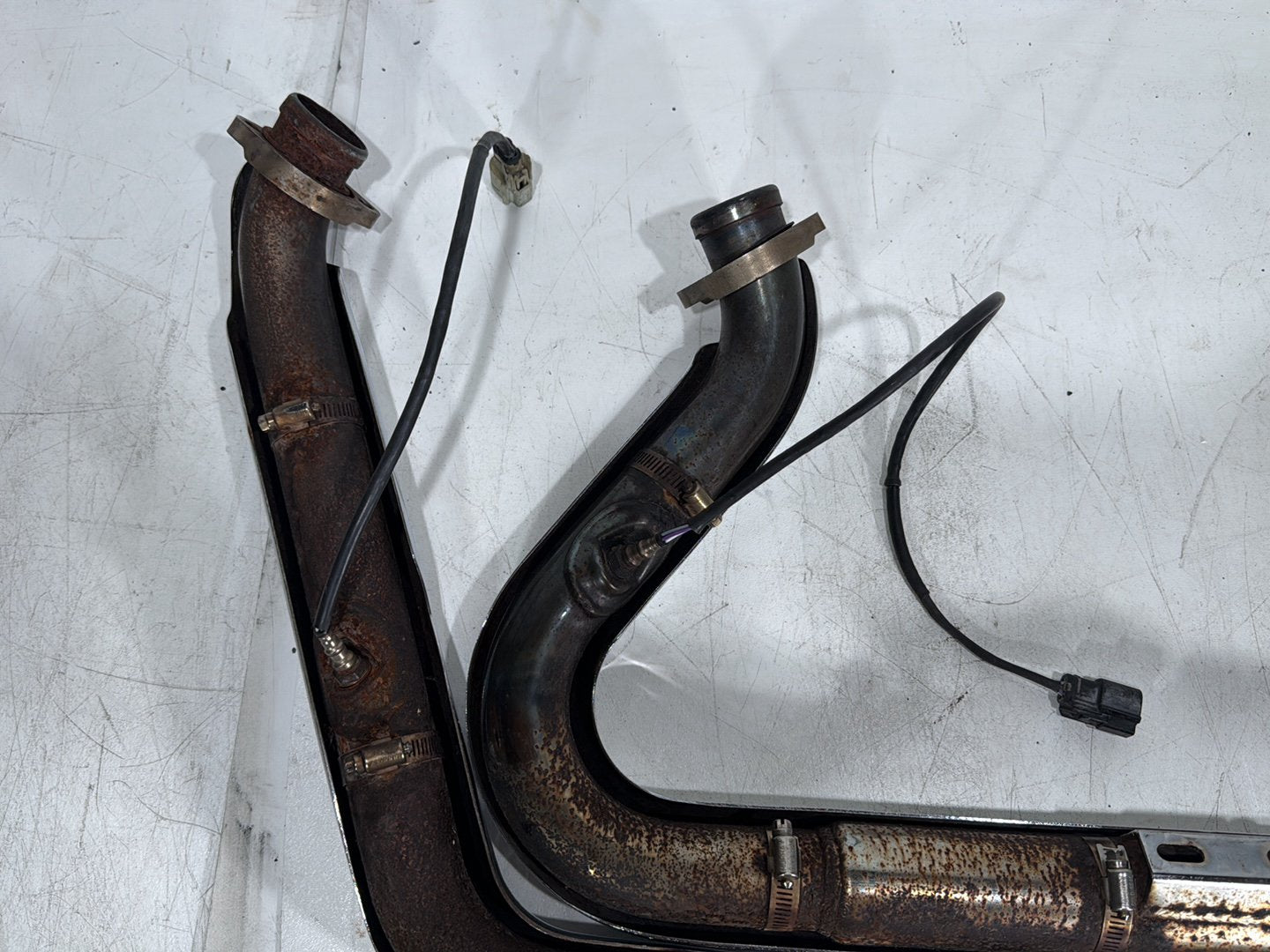 2015 Harley Dyna Low Rider FXDL OEM Exhaust Header Pipes Vance & Hines