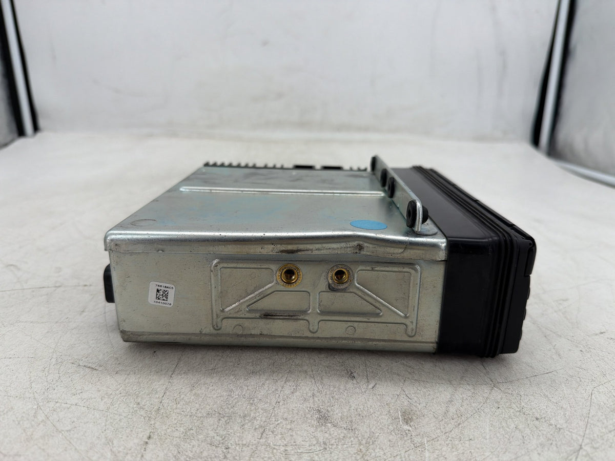 2011 Harley Electra Glide Touring Ultra OEM Harman Kardon AM FM CD Radio Player