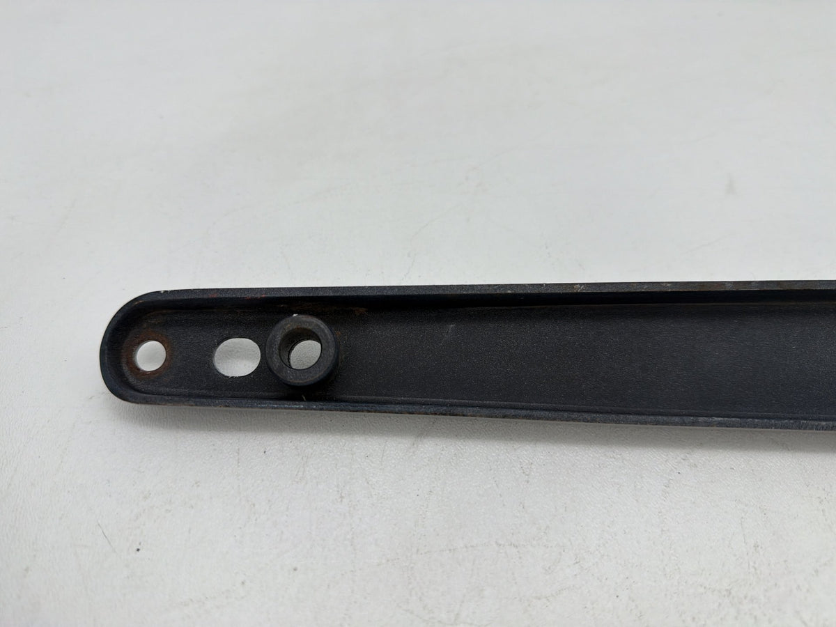 2001 Harley Softail Standard FXST OEM Rear Left Right Fender Struts Bracket