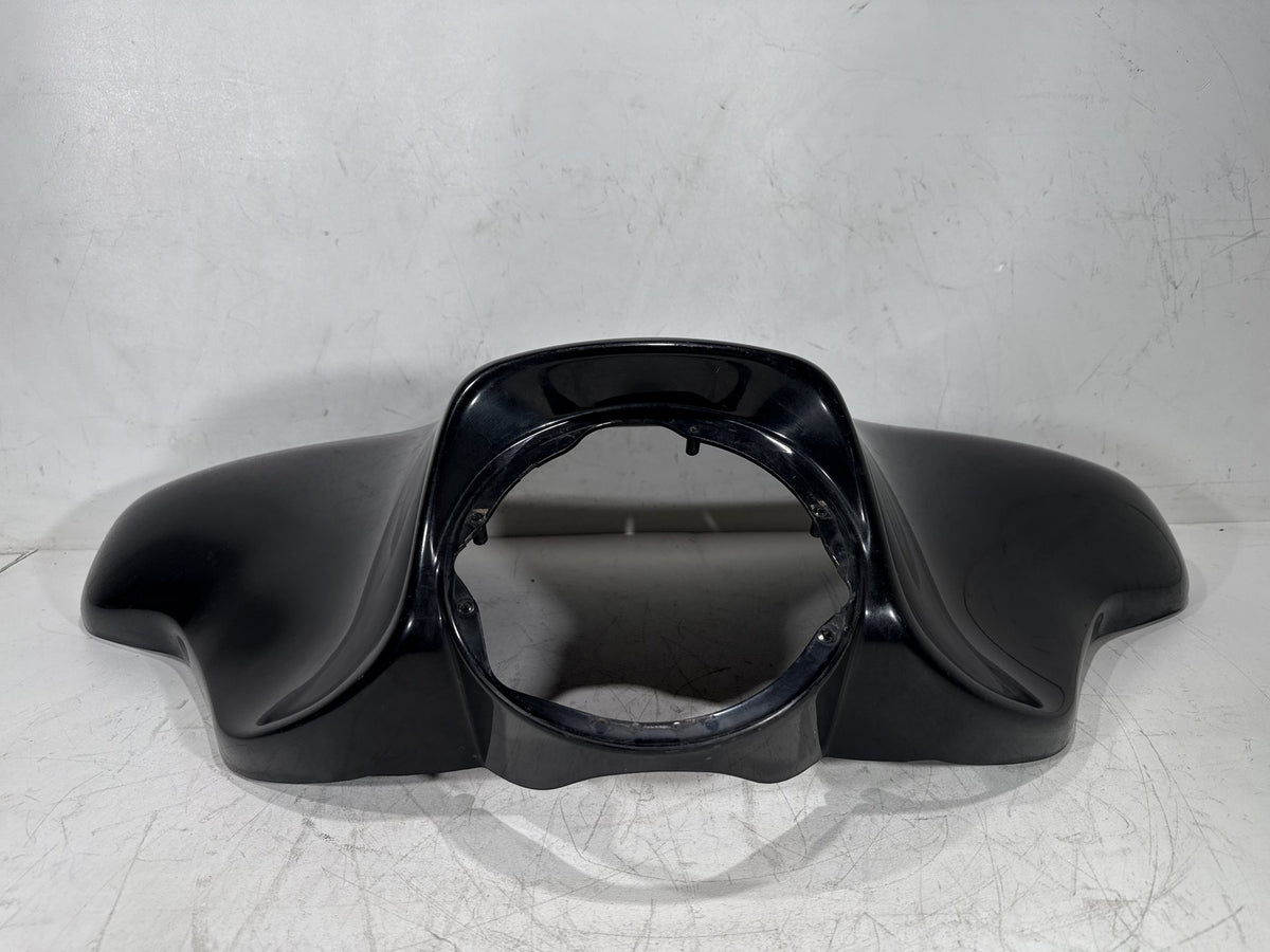 2011 Harley Street Glide Touring FLHX-103 OEM Front Outer Batwing Fairing Cover
