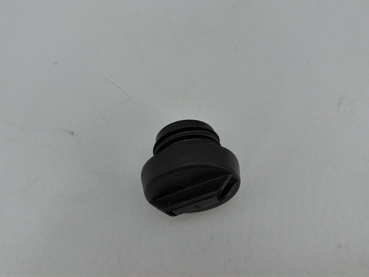 1994 Harley Electra Glide Touring Classic Filler Cap Fuel Pump Cap Bushing Hub