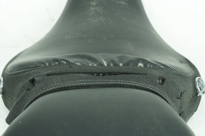 1999 - 2006 Harley-Davidson Touring Electra Glide Passenger Rider Driver Seat Saddle  	51704-05