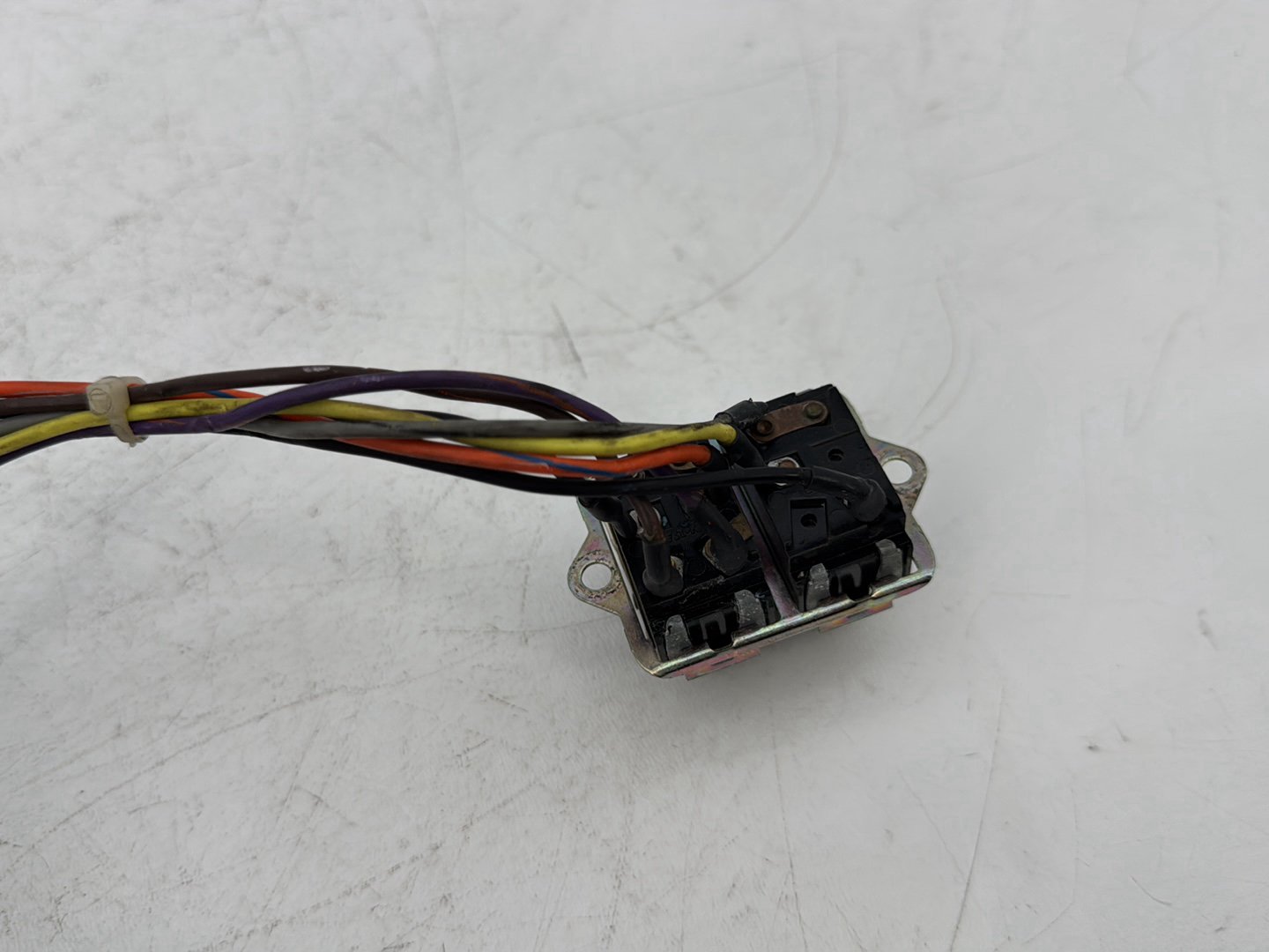 1999 - 2006 Harley-Davidson Touring Electra Glide Classic  Inner Fairing Wire Wiring Harness Switch 73162-96BK