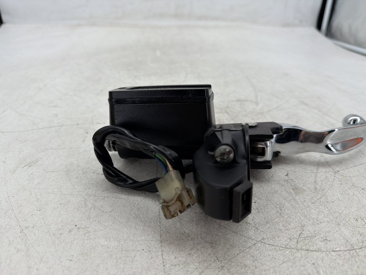1991 Harley Electra Glide Touring OEM Front Right Brake Lever Master Cylinder