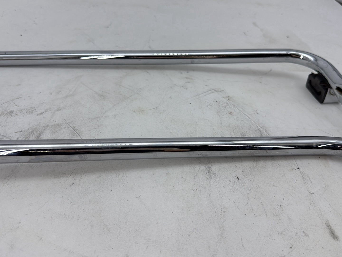2007 Harley Street Glide Touring FLHX OEM Rear Left Right Saddlebag Guard Rails Bar