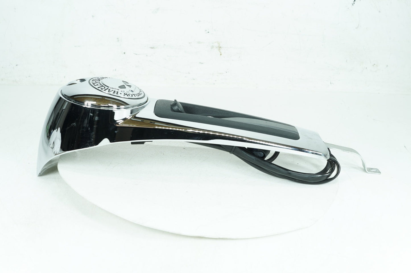 2008 - 2016 Harley-Davidson Touring Electra Glide Ultra Fuel Gas Tank Dash Console NOKey 	61270-08