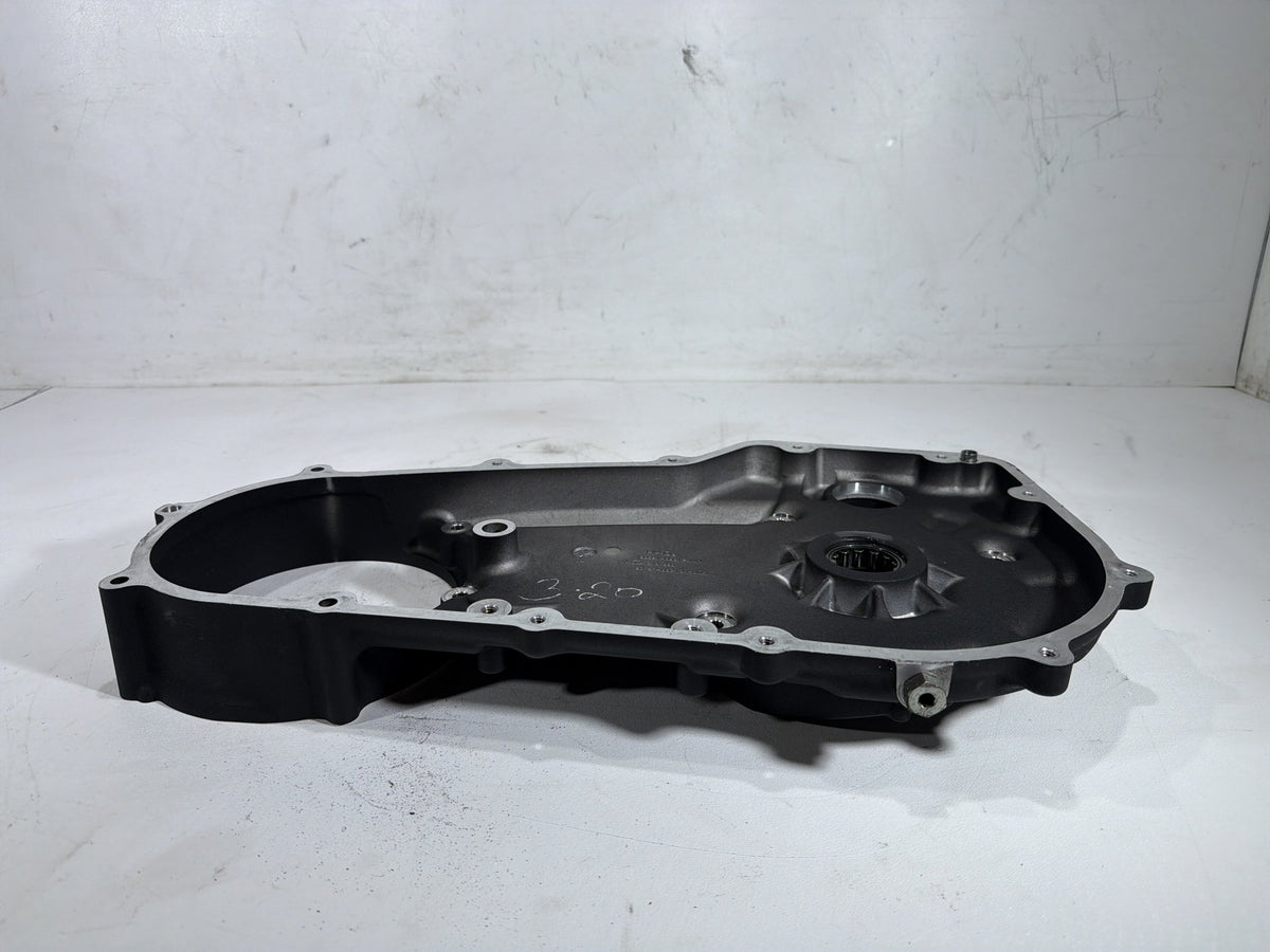 2014 Harley Softail Slim FLS OEM Inner Primary Clutch Cover 60681-06C