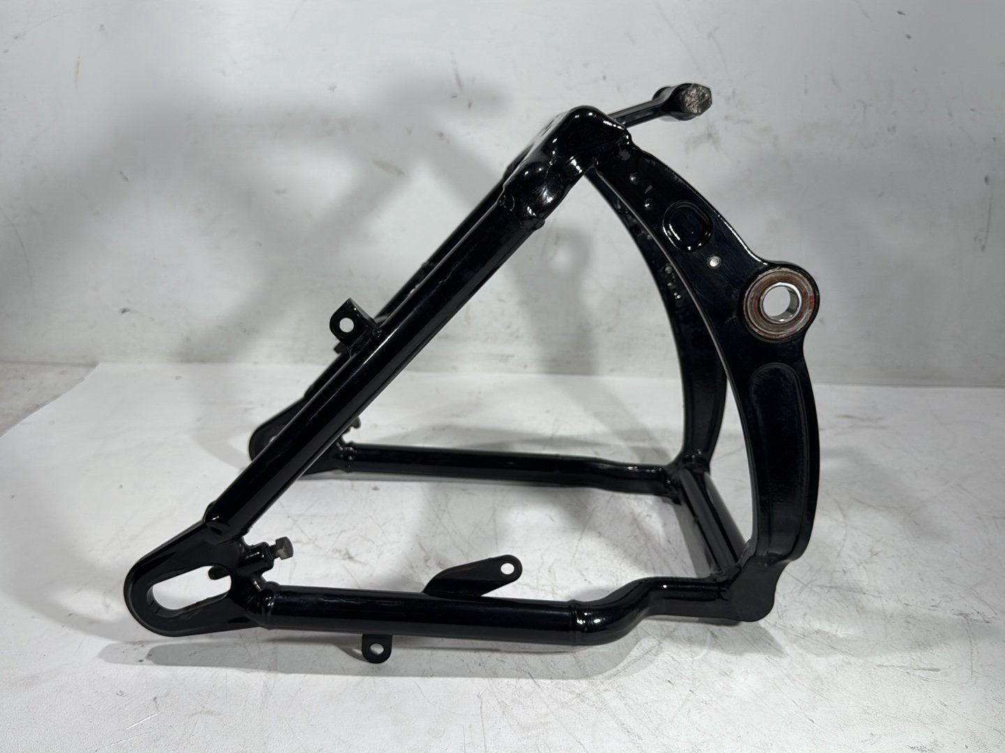 2011 Harley Heritage Softail Classic FLSTC OEM Rear Fork Swingarm Swing Arm