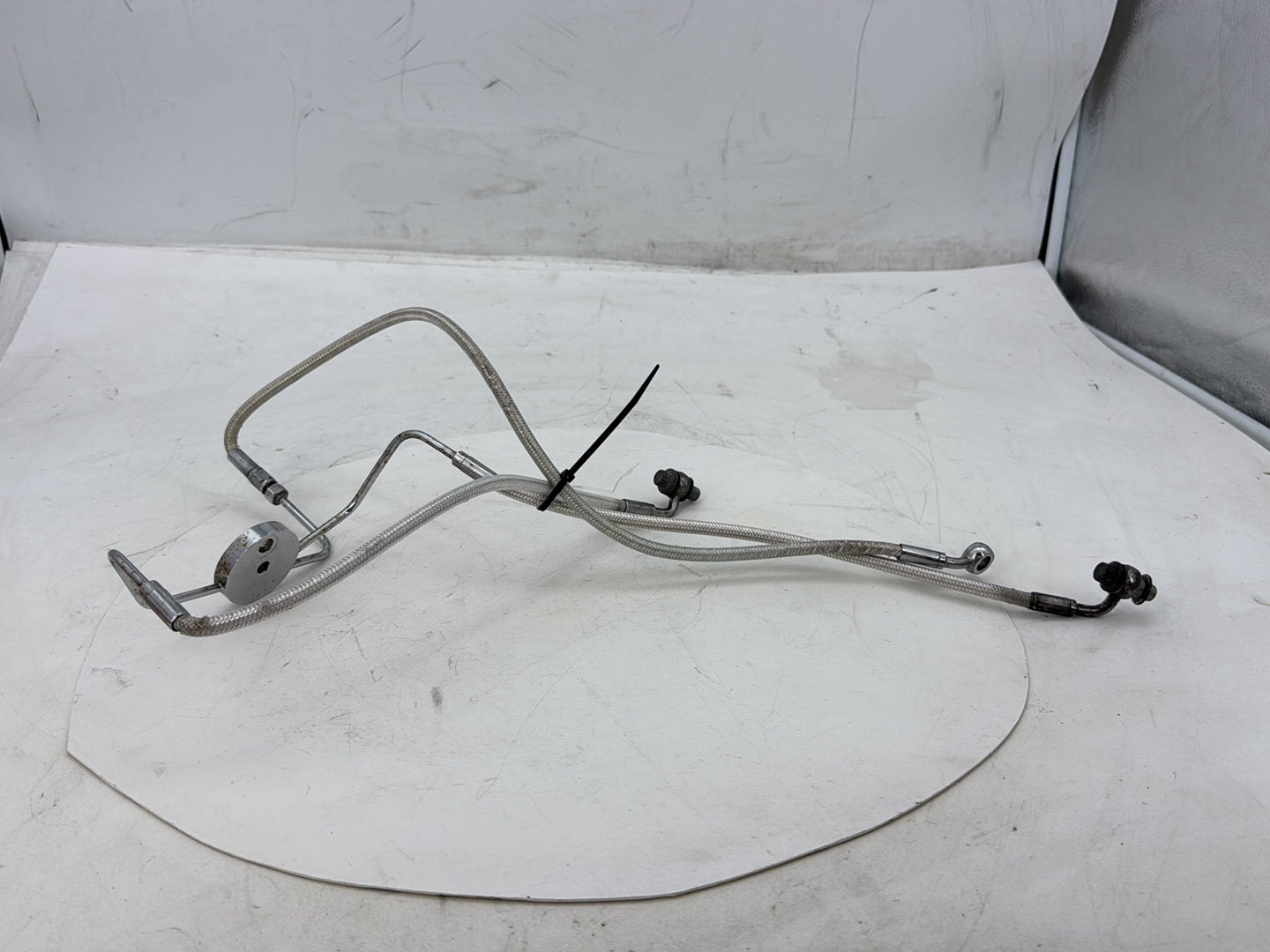 2005 Harley Road Glide Touring FLTRI OEM Front Brake Hose Line Pipe