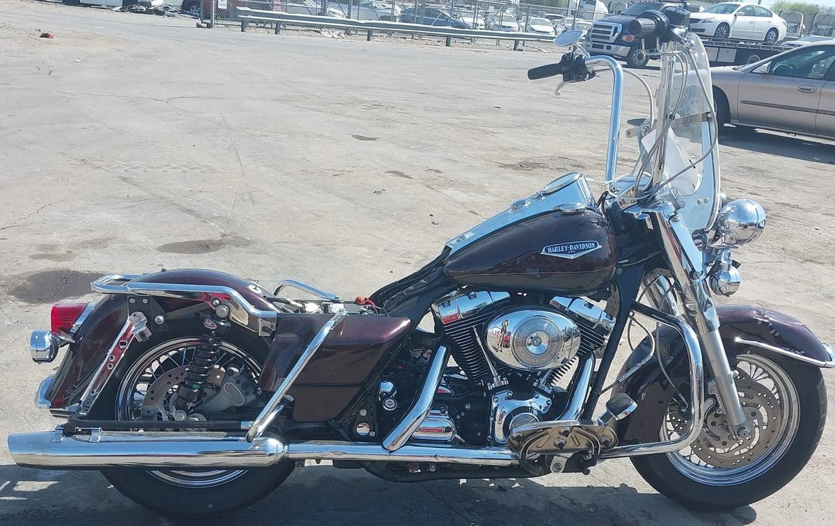 1999-2006 Harley-Davidson Touring Road King Classic FLHRCI