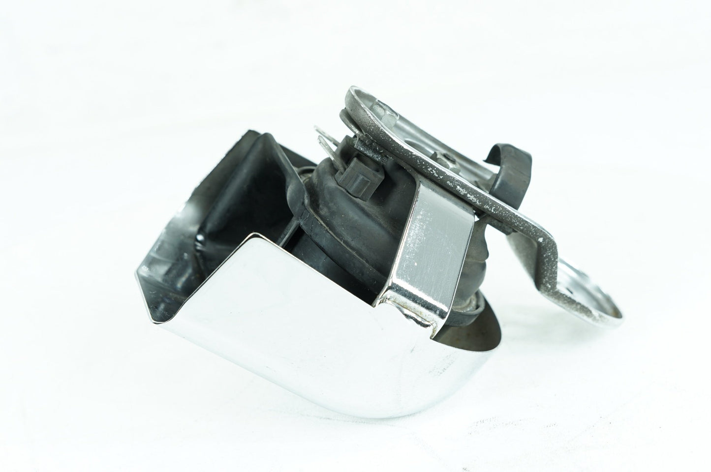 2008 - 2016 Harley-Davidson Touring Street Glide Horn Signal Klaxon Chrome Cover 69012-93A