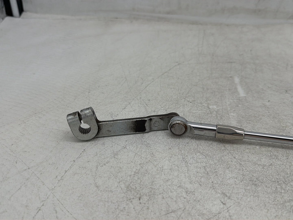2009 Harley Road Glide Touring FLTR OEM Gear Shifter Lever w/ Rod linkage